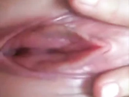 Riley Reid's exclusive solo scene with fingering